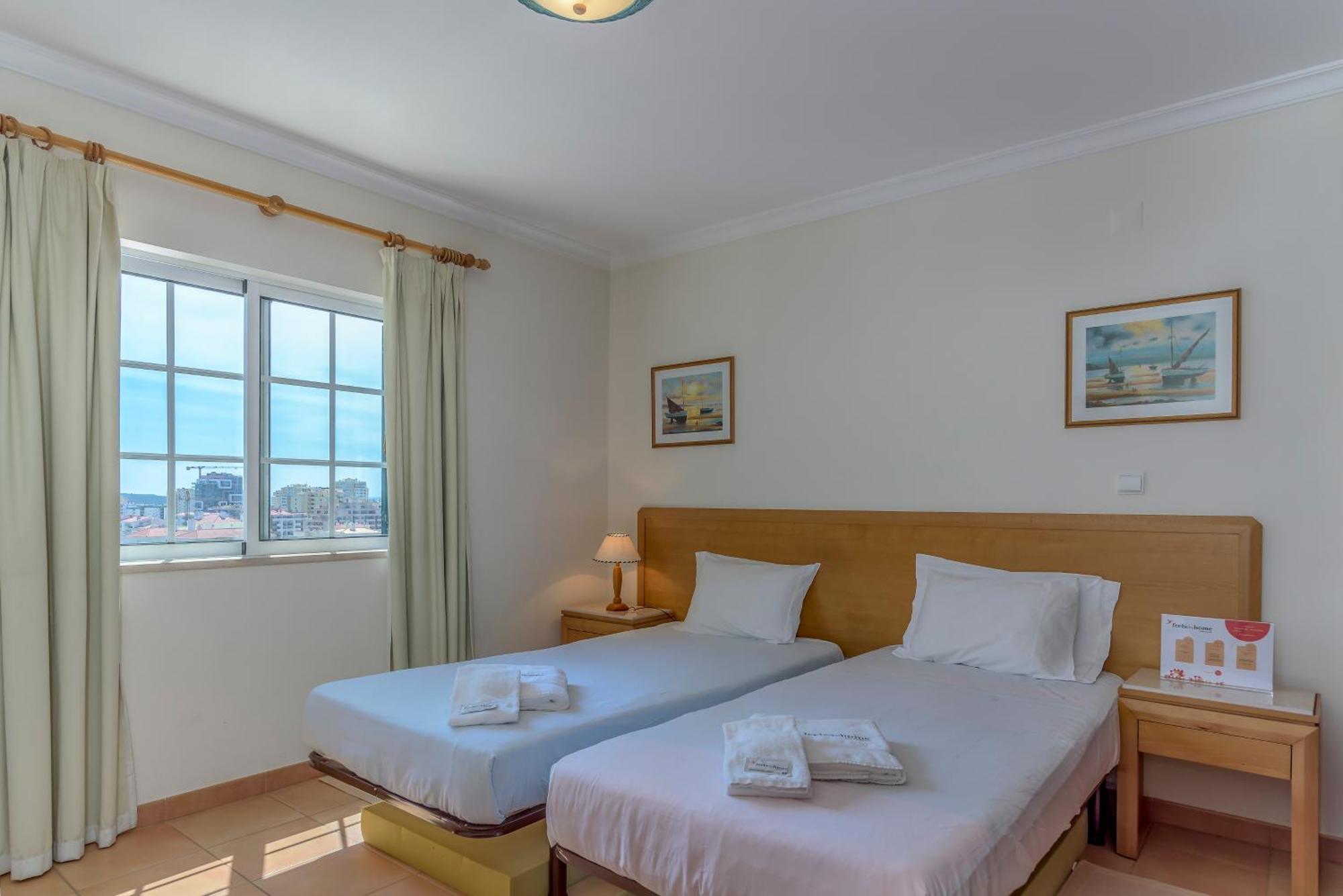 Flh Praia Da Rocha Sea View With Balcony Portimão Kültér fotó